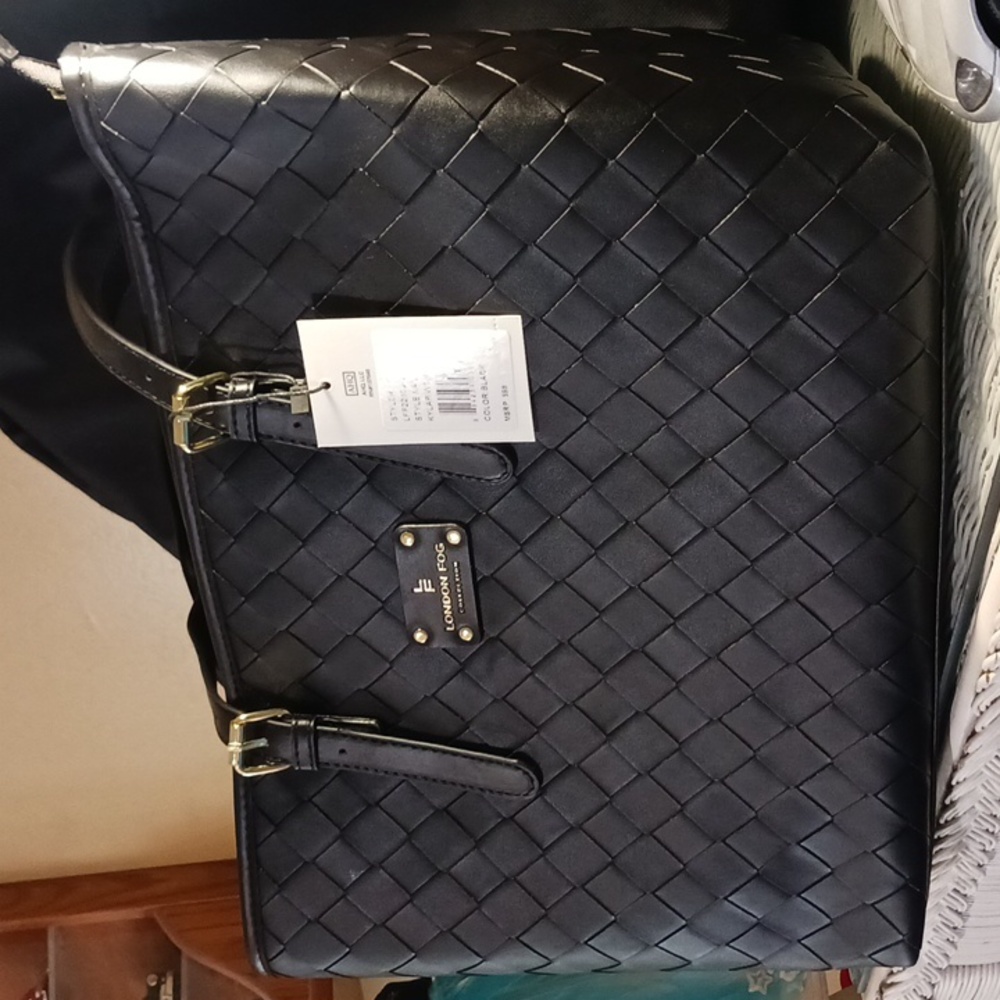 LONDON FOG KYLAR BAG 100 ANIVERSARY BLACK BRAND NEW WITH TAGS